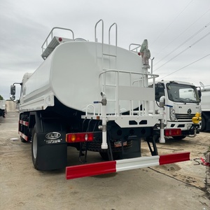 Camión Cisterna de Agua Dongfeng 4x2 Nuevo, Capacidad de 15 CBM, Euro 2, Camión de Servicios Públicos de Alta Resistencia para Lavado de Carreteras - Product Image 6