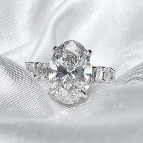 Bague ovale