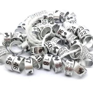 Persoonlijke metalen papegaai vogel duif beenbanden kip voet ringen haan ring - Product Image 1
