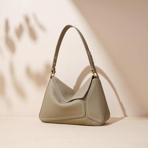 Nuevo bolso de hombro moderno para mujer, bolso cruzado de hombro con solapa para mujer - Product Image 1