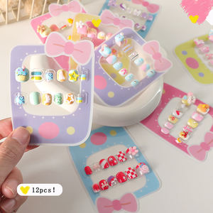 12 Pièces de <span class=keywords><strong>Faux</strong></span> Ongles pour Enfants, Design <span class=keywords><strong>Original</strong></span>, Colorés, Mignons, à Presser, Ongles de Dessin Animé pour Enfants, Ongles Artificiels - Product Image 4