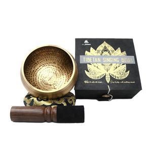 Cuencos tibetanos más vendidos, bronce martillado a mano, metal tallado para meditación curativa religiosa y yoga - Product Image 1