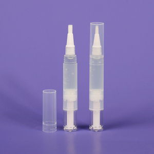 ปากกาบำรุงเหงือกผสมหญ้าฝรั่นสูตรเฉพาะ ขนาด 4 มล. หัวแปรงพกพา บรรเทาอาการเสียวฟัน ลดการอักเสบ ใช้ได้ 10 วัน สำหรับการดูแลช่องปาก - Product Image 5