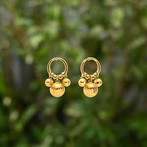 Pendientes de Bola Modernos y a la Moda, Chapados en Oro PVD, Acero Inoxidable 316L, Joyería Sostenible y Resistente - Product Image 3