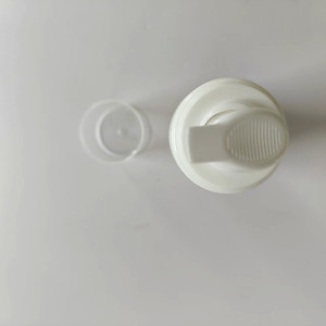 Shoe <strong>Cleaner</strong> Foam - Shoe Cleaning Foam for Leather, Canvas, Suede, Sneakers &amp; <strong>Trainers</strong> (148ml). - Product Image 5