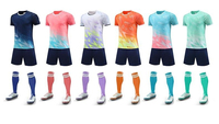 Ensembles de vêtements de football personnalisés de qualité supérieure, vente en gros, maillot vierge, uniforme de football de haute qualité pour les jeunes, forfait promotionnel, maillot de football