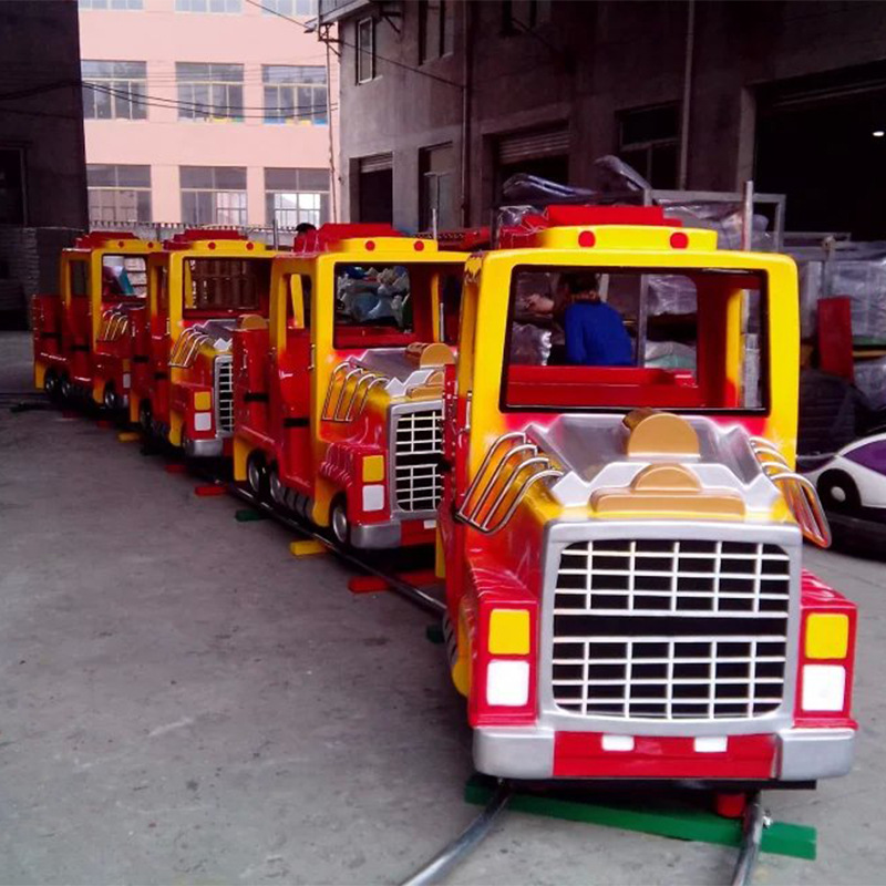 Multi truck model small train