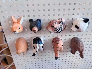 Aimant de réfrigérateur artisanal en bois sculpté en forme <span class=keywords><strong>d</strong></span>'animal, idéal pour afficher des <span class=keywords><strong>photos</strong></span>, des notes et des rappels, avec aimant demi-corps et fesses - Product Image 4