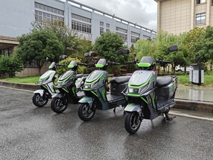มอเตอร์ไซค์สำหรับผู้ใหญ่ สปอร์ตไบค์ 2000w 72v กำลังสูง ความเร็วสูง มอเตอร์ไซค์ โมเพด - Product Image 5
