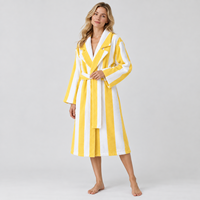 Peignoir de bain rayé en tissu éponge épais Softextiles, 100% coton, col châle, séchage rapide, peignoir épais en coton peigné