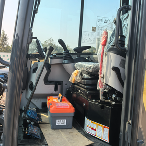 Offre Spéciale – Excavatrice Compacte 9055F de 5,5 Tonnes Haute Performance, Fournisseur d'Usine – Mini-Pelle Puissante et Fiable, Meilleur Prix, Machine Urbaine - Product Image 5
