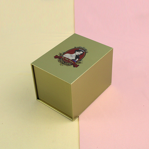 Emballage de luxe personnalisé, boîte-cadeau avec insert magnétique en satin, doublure en satin à l'intérieur - Product Image 2