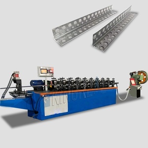 Machine de formage de profilés d'angle métalliques 2026, ligne de production d'angles extérieurs perforés en <span class=keywords><strong>acier</strong></span> 30M/Min avec système de contrôle PLC - Product Image 1