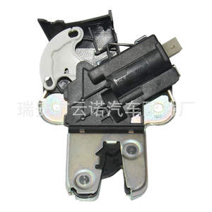 Verrouillage de coffre en plastique en gros d'usine 4F5827505D pour Volkswagen Sagitar Magotan Audi A4 A6L VW et Skoda - Product Image 2