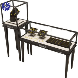 ตู้โชว์ไฟ LED ทำจากไม้ทนทานแบบกำหนดเองสำหรับร้านเครื่องประดับห้างสรรพสินค้าและซูเปอร์มาร์เก็ต - Product Image 4