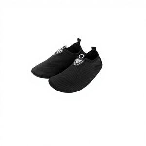 Semelles intérieures en néoprène gaufré personnalisées UOO, en caoutchouc souple et durable pour chaussures de sport et de marche pour hommes, idéales pour l'été, le printemps et l'automne, OEM - Product Image 1