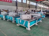 Máquina enrutadora Cnc 1325 para corte y tallado de madera acrílica Pvc Mdf