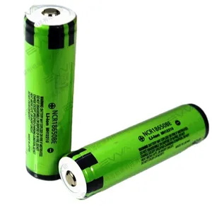 10A descarga protegida 18650 3200mAh 3500mAh batería de iones de litio protegida botón superior para linterna