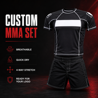 Ensemble de shorts de boxe MMA pour adultes hommes noir et rashguard avec logo personnalisé, surpiqûres contrastées, séchage rapide, 100% polyester