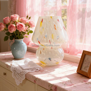 Американская ретро-лампа в виде гриба с ретро-дизайном, стеклянная, в горошек, USB, с регулировкой яркости, прикроватный ночник, создающий атмосферу - Product Image 1