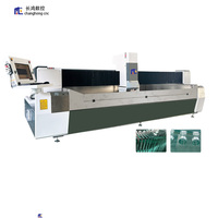 Centre d'usinage CNC de haute précision avec fixation automatique par ventouse, capacité de 3 verres de 19 mm d'épaisseur, machine de traitement du verre