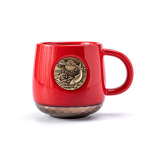 Tasse à café en céramique avec logo personnalisé, boîte cadeau, motif d'écailles de poisson en bronze créatif, forme de pieuvre - Product Image 1