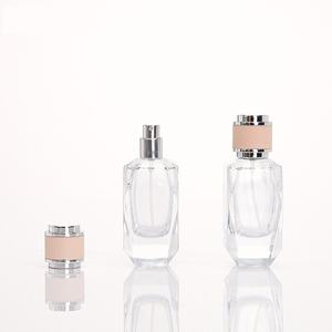 Venta al por mayor de frascos de perfume de 100 ml, botellas de vidrio transparente para perfume, botellas con atomizador, botellas de vidrio con borde cortado, botellas vacías. - Product Image 4