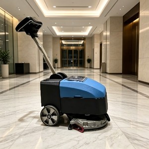 Machine de nettoyage de sols à faible bruit (65 décibels) pour usage en bibliothèque - Product Image 1
