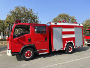 Camion de sauvetage aérien avec plateforme élévatrice hydraulique de 3 m³ pour intervention incendie - Product Image 4