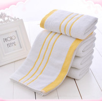 Serviettes de bain de luxe de haute qualité 100% coton, bonne absorption, tissu éponge doux, satin doré, rayures dobby, logo personnalisé, utilisation à domicile, hôtel, spa