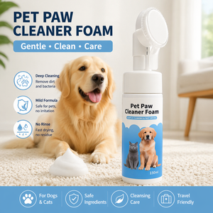 Espuma Limpiadora de Patas de Perro sin Agua, 150ml, Guantes de Silicona No Tóxicos, Secado Rápido, para Limpieza Diaria al Aire Libre - Product Image 1