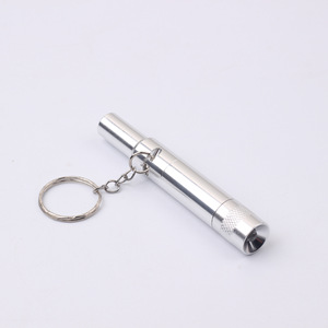 Dẫn đèn Pin còi với la bàn và <span class=keywords><strong>Keychain</strong></span> nhiều màu cho Đi Bộ Đường Dài Ngoài Trời công cụ đa chức năng an toàn còi - Product Image 3