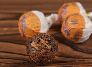 Té Pu'er Maduro Premium Ancient Arbor Lao Ban Zhang: <span class=keywords><strong>Mini</strong></span> <span class=keywords><strong>Tuo</strong></span> <span class=keywords><strong>Cha</strong></span> y Bolas de Dragón Ban Zhang - Product Image 3