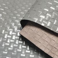 Cuir de vachette véritable gaufré à motif à carreaux pour chaussures, sacs et ceintures