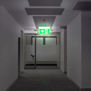 <span class=keywords><strong>Film</strong></span> indicateur remplaçable rétroéclairé Installation suspendue Ultra-fin Plastique LED Lumière LiFePO4 Signalisation de sortie de secours - Product Image 5