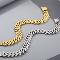 Collier à chaîne cubaine deluxe en acier inoxydable de 32mm d'épaisseur en forme de diamant couple personnalisé en acier or 18 carats bracelet Cool Advanced Sense
