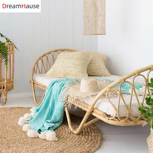 Dreamhause спальнями ротанговая кровать Ланч постельный отель ИНН, детская кровать с подушкой