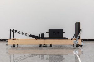 Máquina Reformer Plegable de Fábrica, Equipo de Gimnasio en Casa, Set de Yoga - Product Image 5