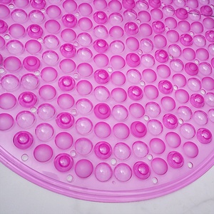 Suelo de Vinilo PVC Transparente Rosa Antideslizante Resistente al Desgaste con Puntos de Masaje y Ventosas Cuadradas, 5 Años de Garantía para Baño - Product Image 2