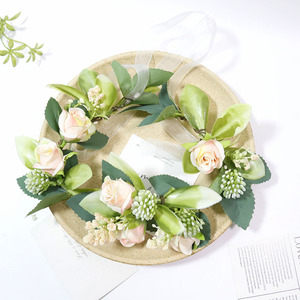 <span class=keywords><strong>Couronne</strong></span> florale <span class=keywords><strong>de</strong></span> mariage AYOYO OEM en gros <span class=keywords><strong>pour</strong></span> femmes, <span class=keywords><strong>couronne</strong></span> <span class=keywords><strong>de</strong></span> <span class=keywords><strong>fleurs</strong></span> <span class=keywords><strong>pour</strong></span> mariée, guirlande <span class=keywords><strong>de</strong></span> <span class=keywords><strong>fleurs</strong></span> <span class=keywords><strong>pour</strong></span> <span class=keywords><strong>cheveux</strong></span> - Product Image 6