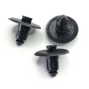 Clip de sujeción automático KB173 de nailon negro para posicionador de tablero frontal de vehículos Ford - Product Image 1