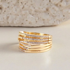 Anillo de Compromiso y Boda con Circonita Cúbica, Joyería de Moda, Diseño de Corazón, Chapado en Oro, para Regalo, Fiesta, Aniversario - Product Image 5