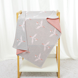 Manta de Bebé Tejida con Patrón de Gansos para las Cuatro Estaciones, Resistente al Viento, Ideal para Bebés - Product Image 5