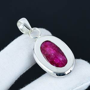 Pendentif en argent sterling 925 avec pierre précieuse rubis du Cachemire, serti classique à bélière, prix de gros pour femmes - Product Image 4