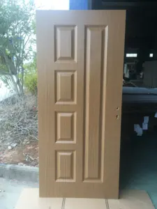 Ahşap çerçeve ile toptan inşaat malzemesi PVC kapı evler kullanımı için WPC kapı cilt