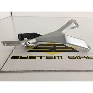 Staffa di Montaggio Radiatore Acqua Ducati Compatibile con 959 Panigale, Sistema di Raffreddamento Moto - Product Image 2