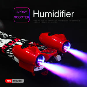 2022 personalizzato a buon mercato 3 ruote Scooter elettrico pieghevole Spray Bubble Kids Kick Toddler Foot Scooter per Scooter regalo di natale - Product Image 2