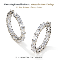 Boucles d'oreilles créoles en moissanite taille émeraude, sertissage complet à griffes, boucles d'oreilles de luxe, approvisionnement en gros pour revendeurs de bijoux