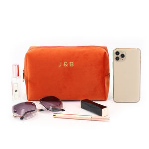 Bolsa de viaje de terciopelo para cosméticos, organizador de maquillaje personalizable, proveedor de bolsas de inodoro de lujo para mujer - Product Image 2