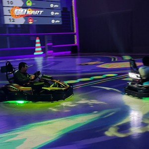Jeu de karting interactif en réalité virtuelle avec projecteur pour le plaisir familial et les centres de divertissement - Product Image 3